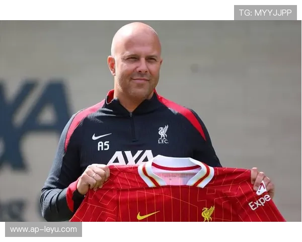 利物浦名宿转战德甲，球迷热切期待，利物浦名宿转战德甲,球迷热切期待